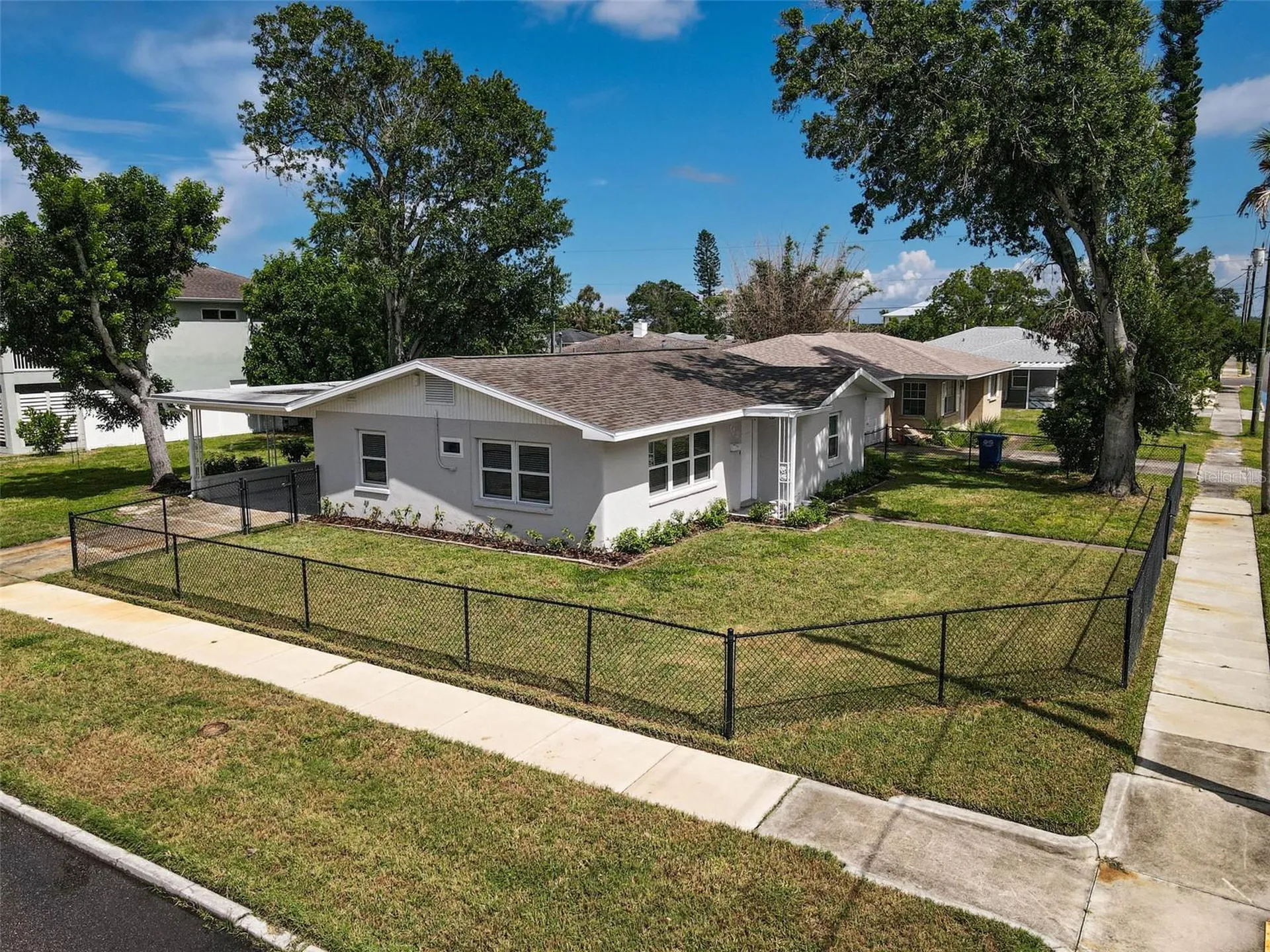 102 20th Street NE Bradenton FL 34208