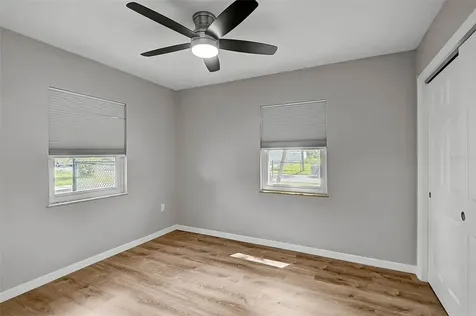 102 20th Street NE Bradenton FL 34208