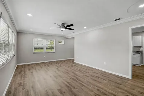 102 20th Street NE Bradenton FL 34208