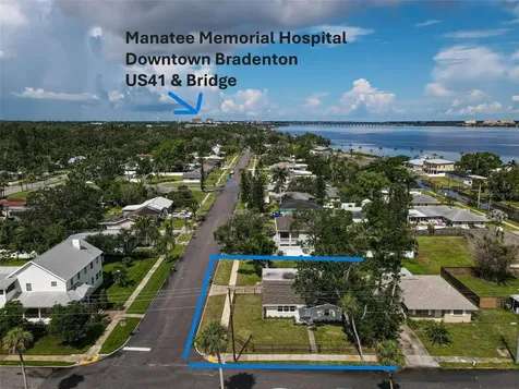 102 20th Street NE Bradenton FL 34208