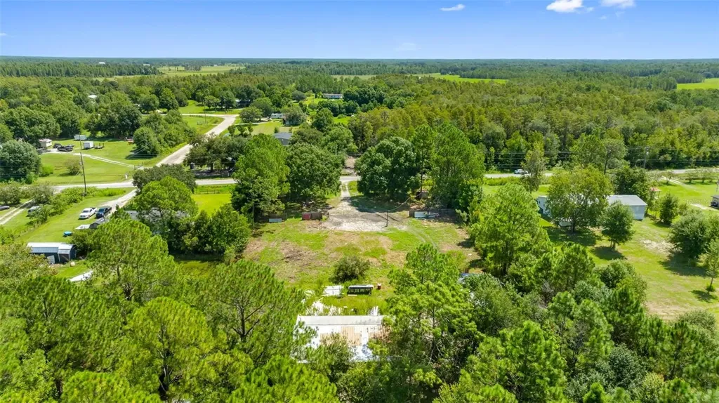 3207 Cypress Trails Drive Polk City FL 33868