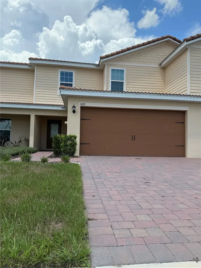 683 Bay Leaf Drive Kissimmee FL 34759
