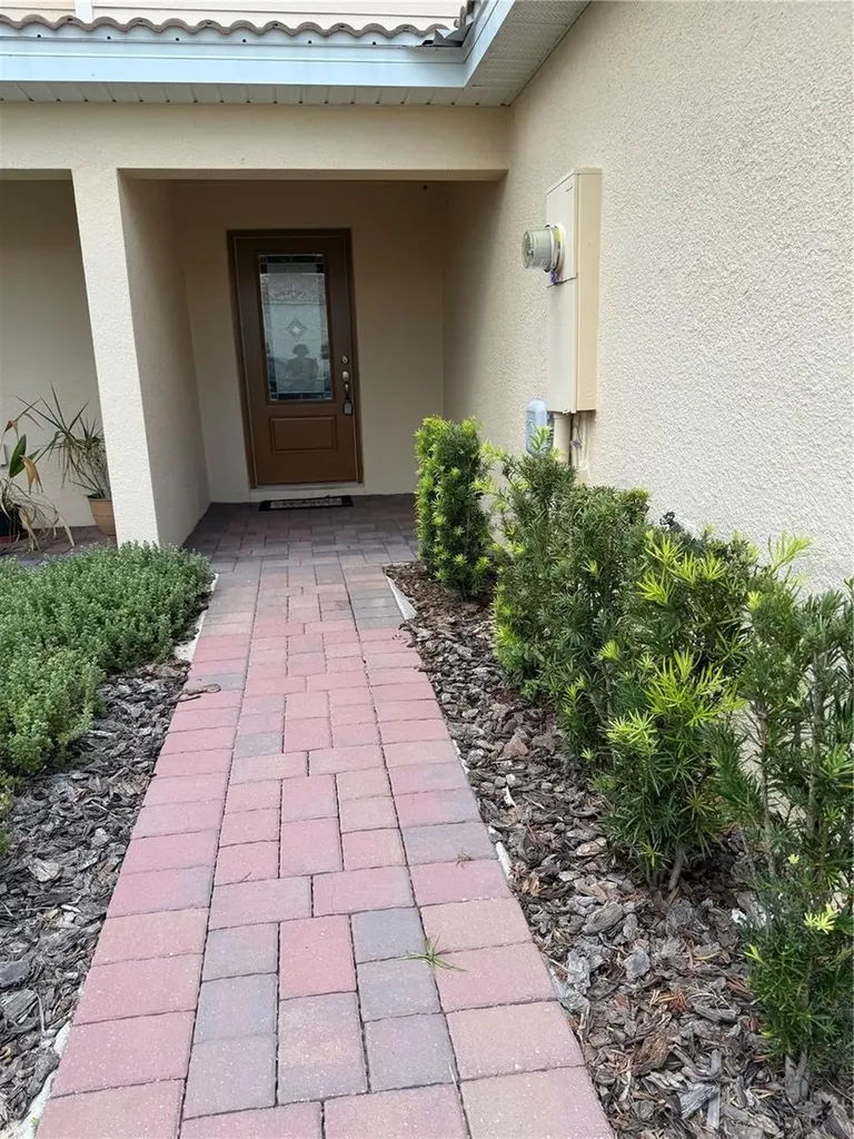 683 Bay Leaf Drive Kissimmee FL 34759