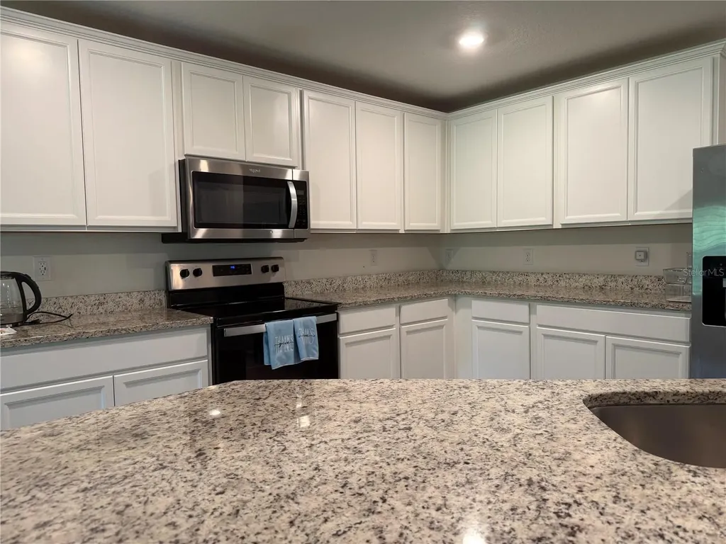 683 Bay Leaf Drive Kissimmee FL 34759