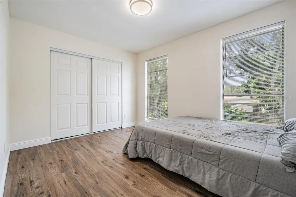 5218 Headland Hills Avenue Tampa FL 33625
