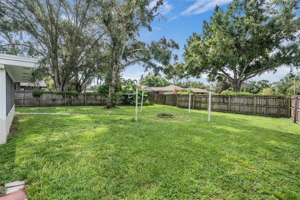 5218 Headland Hills Avenue Tampa FL 33625