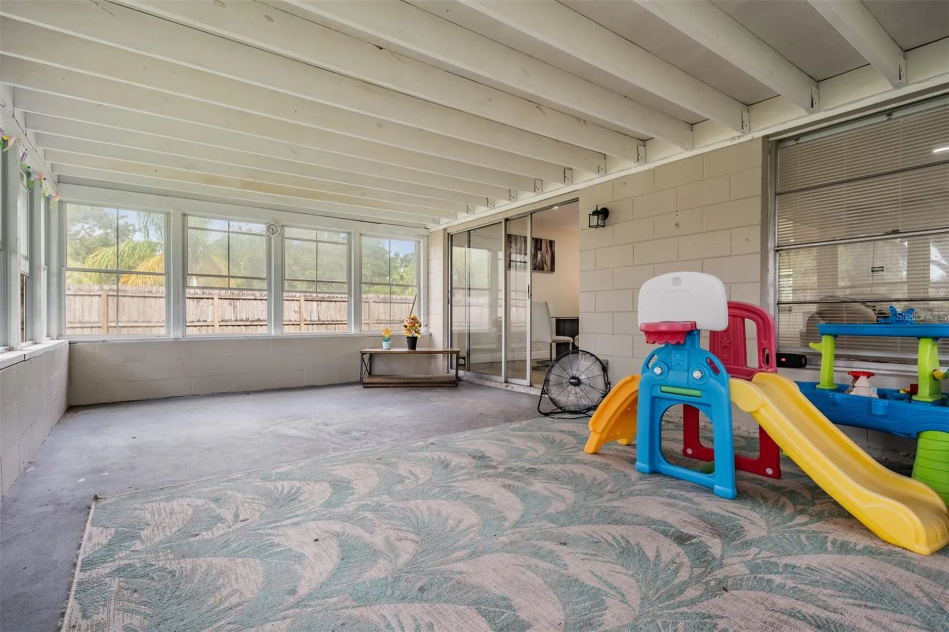 5218 Headland Hills Avenue Tampa FL 33625