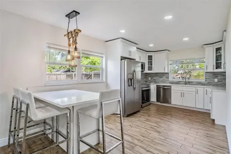 5218 Headland Hills Avenue Tampa FL 33625