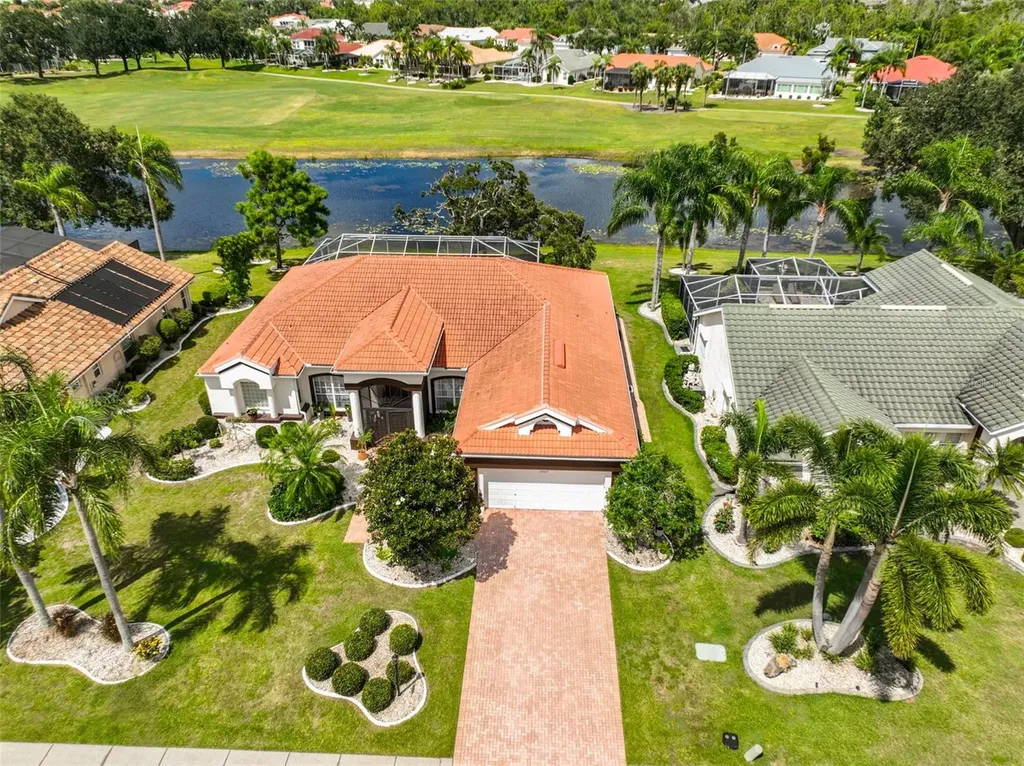 2327 Platinum Drive Sun City Center FL 33573