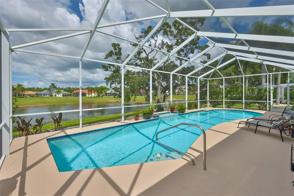 2327 Platinum Drive Sun City Center FL 33573