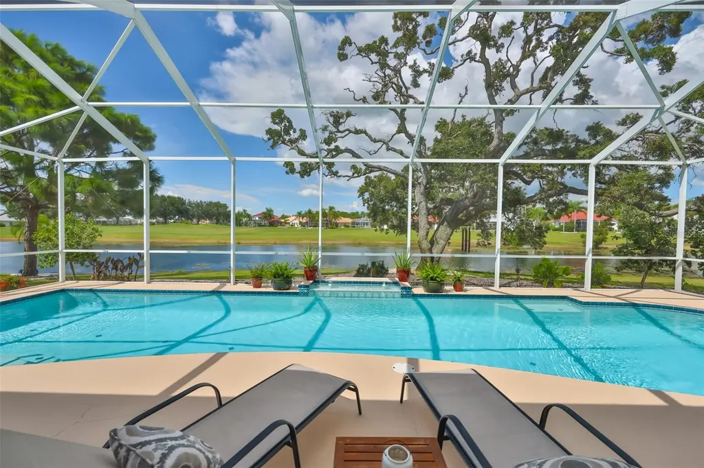 2327 Platinum Drive Sun City Center FL 33573