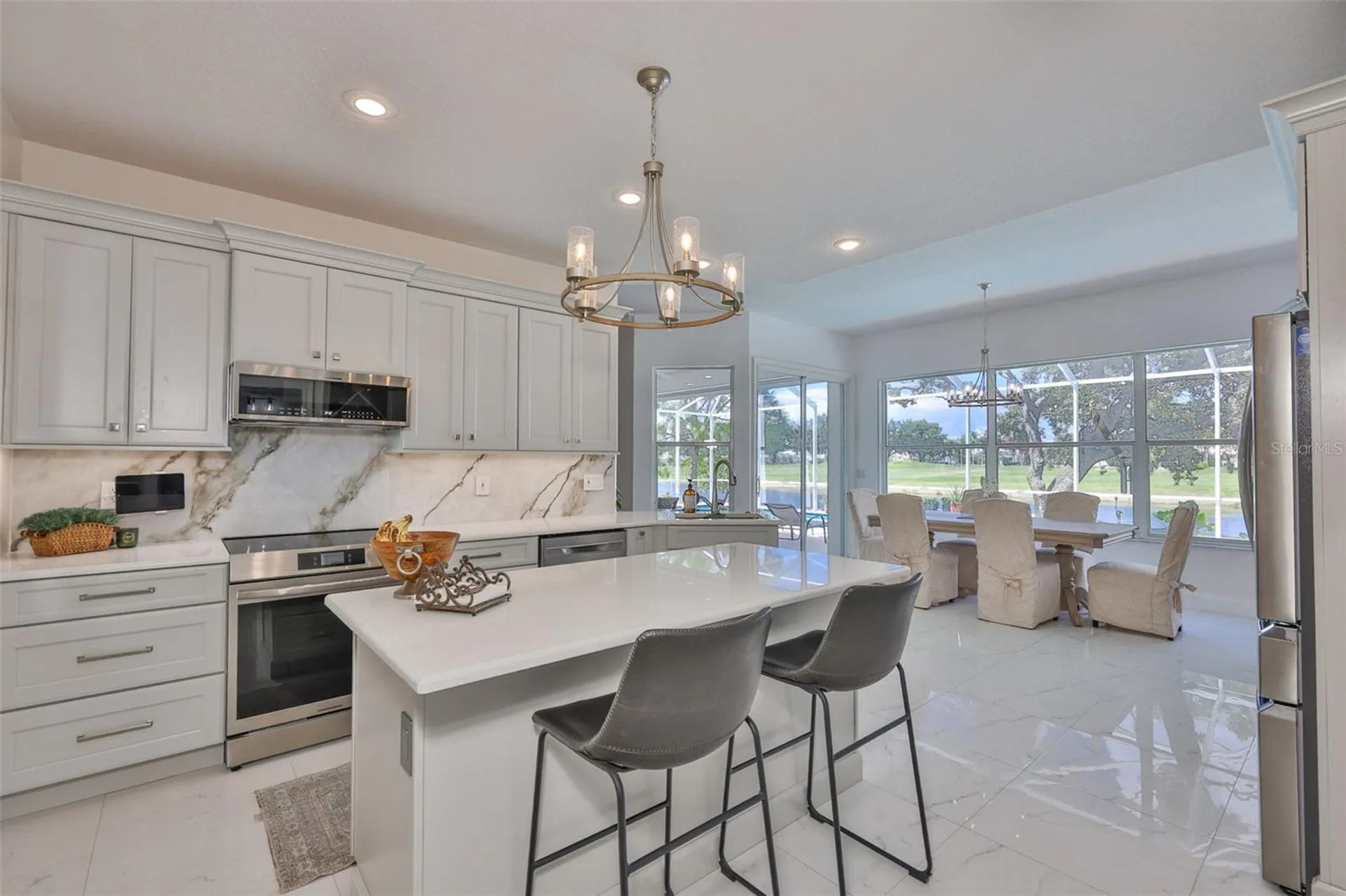 2327 Platinum Drive Sun City Center FL 33573