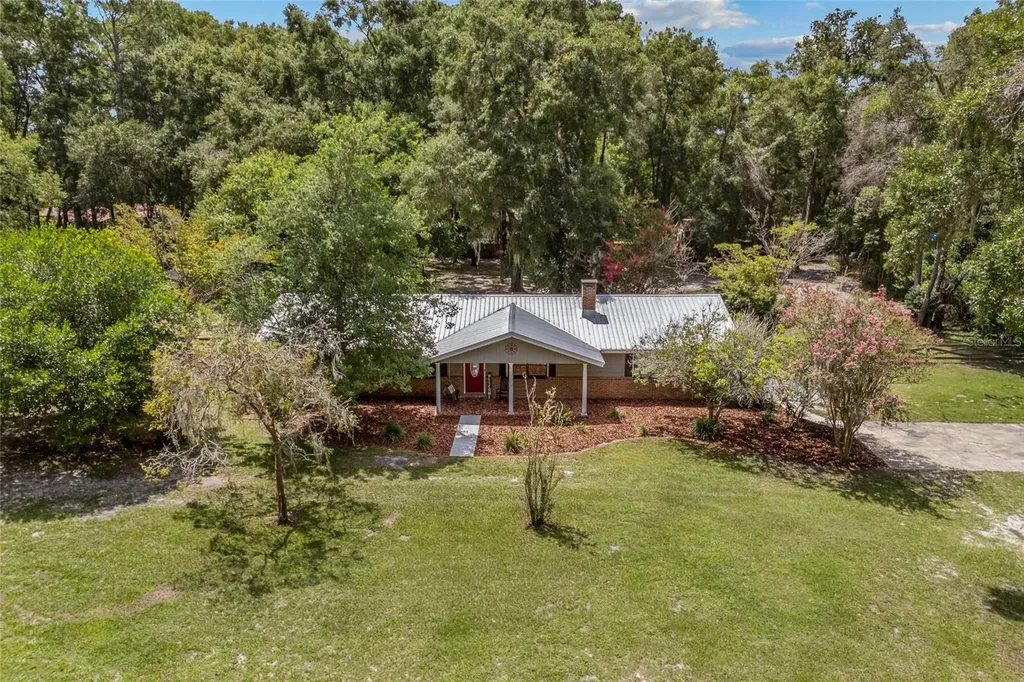 18831 SW 13th Avenue Newberry FL 32669
