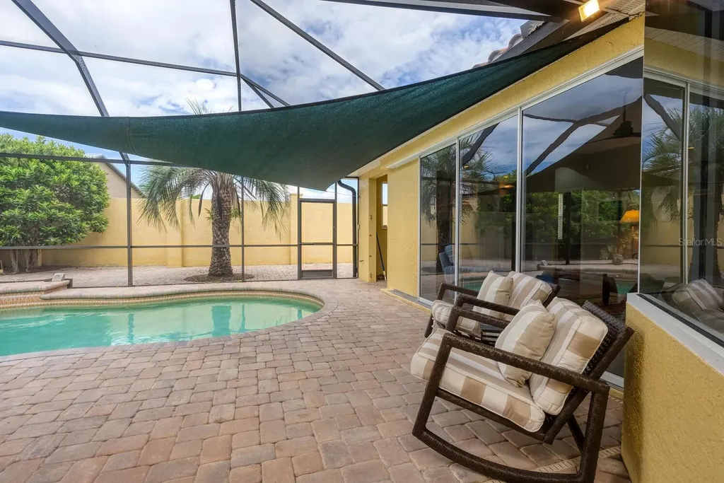 4928 Three Oaks Boulevard Sarasota FL 34233