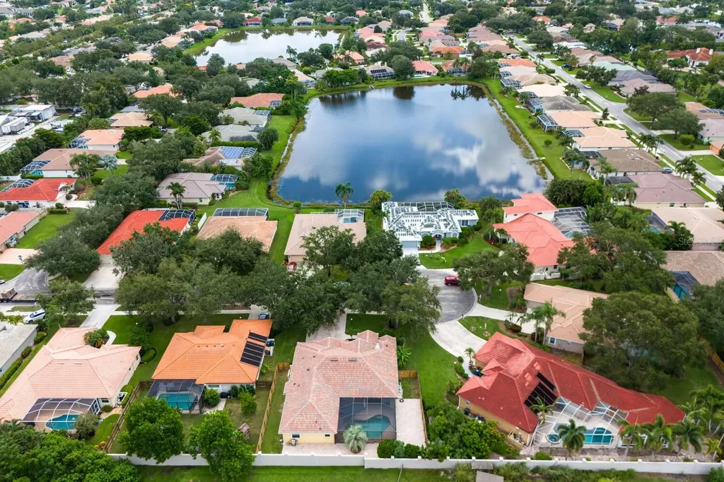 4928 Three Oaks Boulevard Sarasota FL 34233