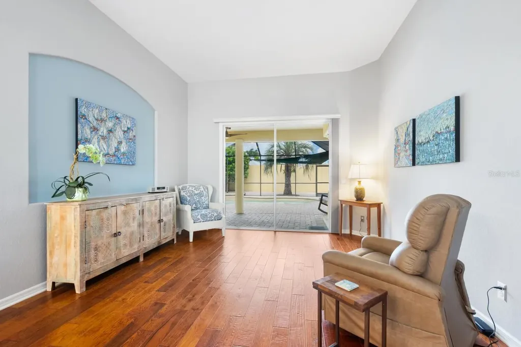 4928 Three Oaks Boulevard Sarasota FL 34233