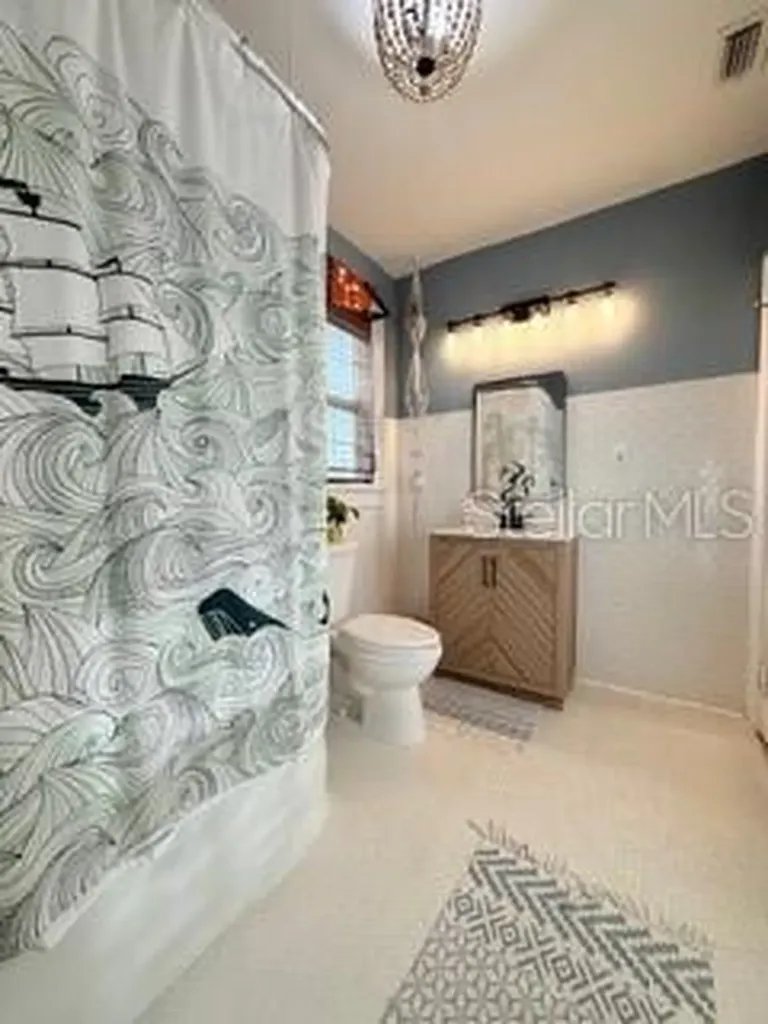 4805 16th Street N St Petersburg FL 33703