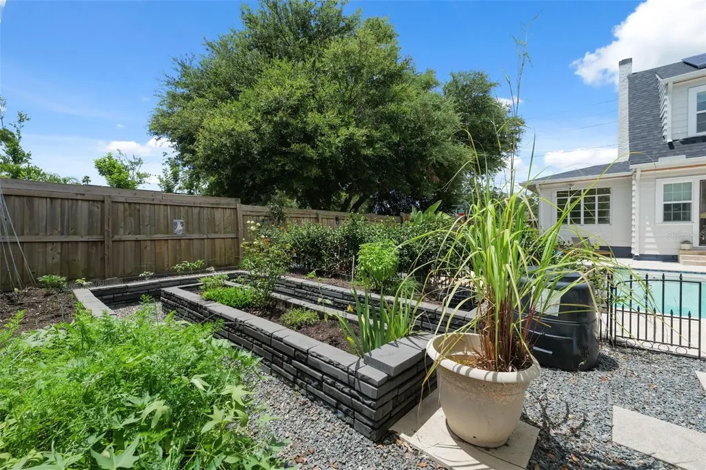 4805 16th Street N St Petersburg FL 33703