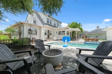 4805 16th Street N St Petersburg FL 33703