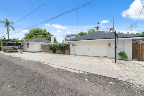 4805 16th Street N St Petersburg FL 33703