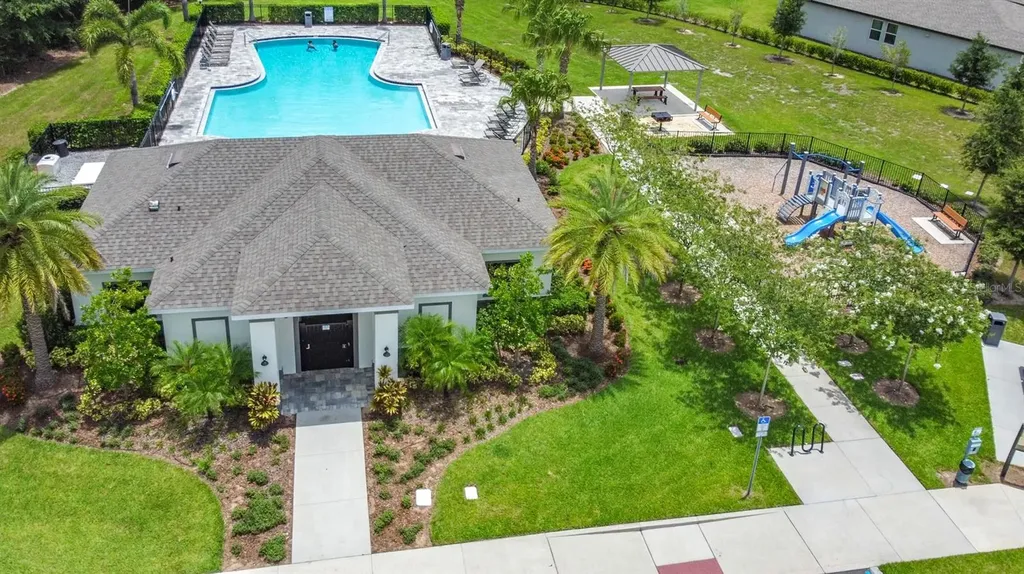 17450 Million Lakes Court Clermont FL 34714