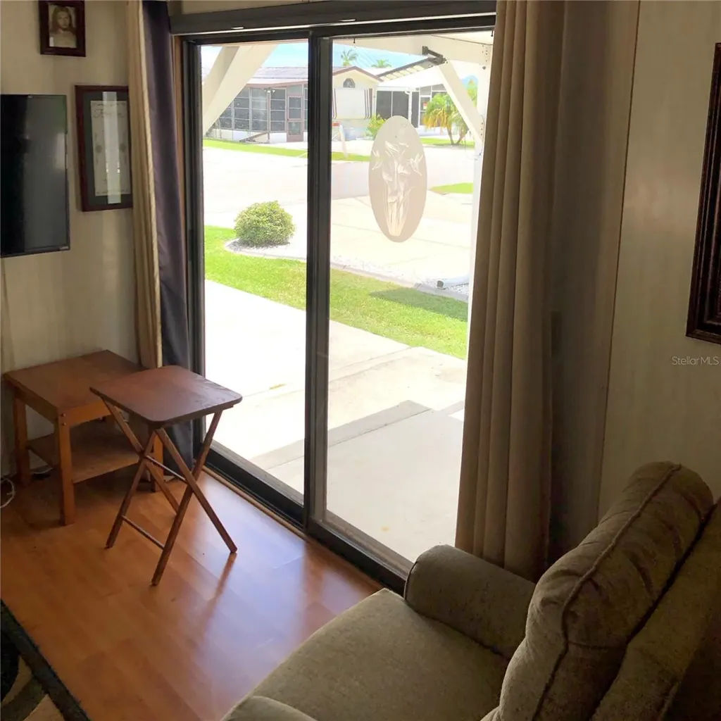 1424 Trout Punta Gorda FL 33950
