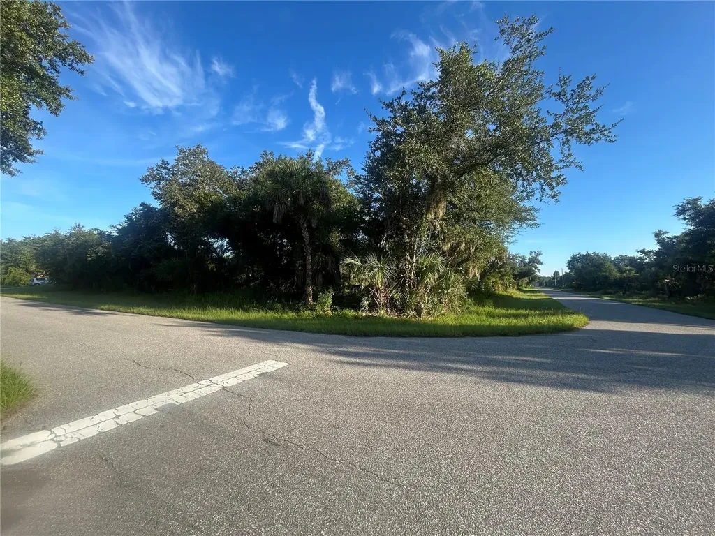 18452 Cordoba Avenue Port Charlotte FL 33954