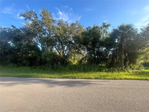 18452 Cordoba Avenue Port Charlotte FL 33954