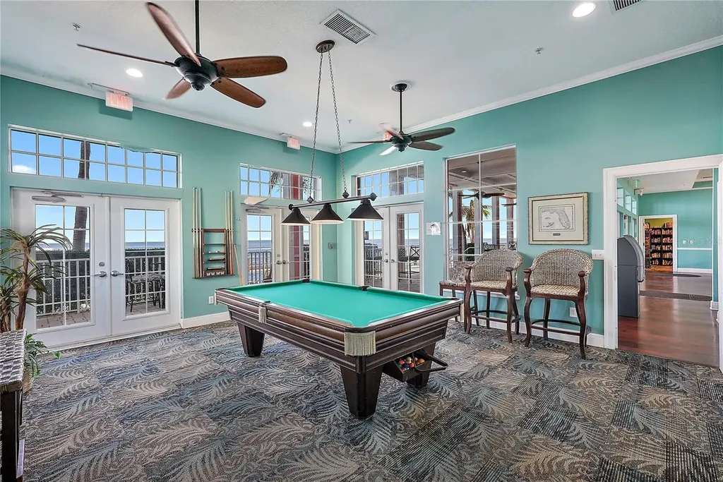 4974 Coquina Key Drive SE St Petersburg FL 33705