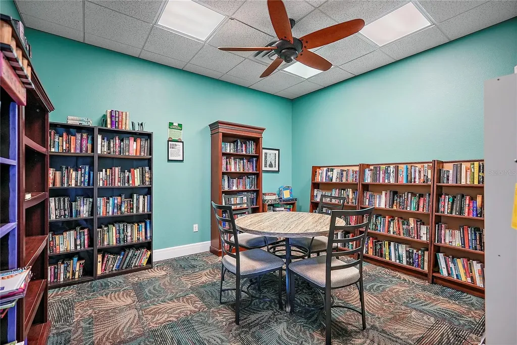 4974 Coquina Key Drive SE St Petersburg FL 33705