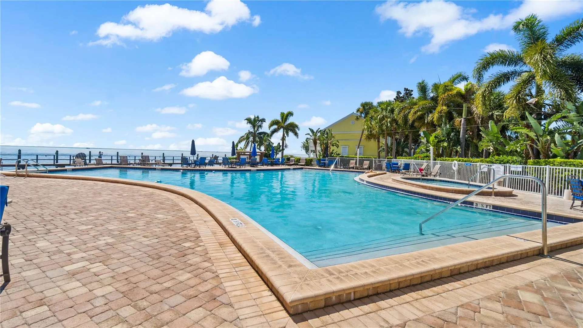 4974 Coquina Key Drive SE St Petersburg FL 33705