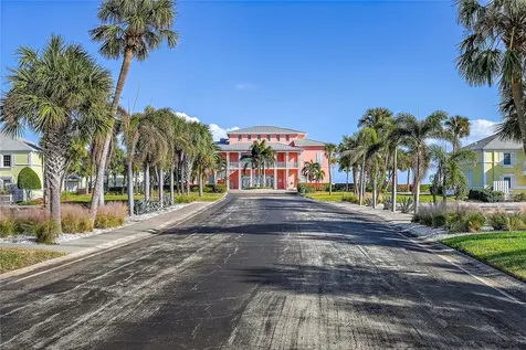 4974 Coquina Key Drive SE St Petersburg FL 33705