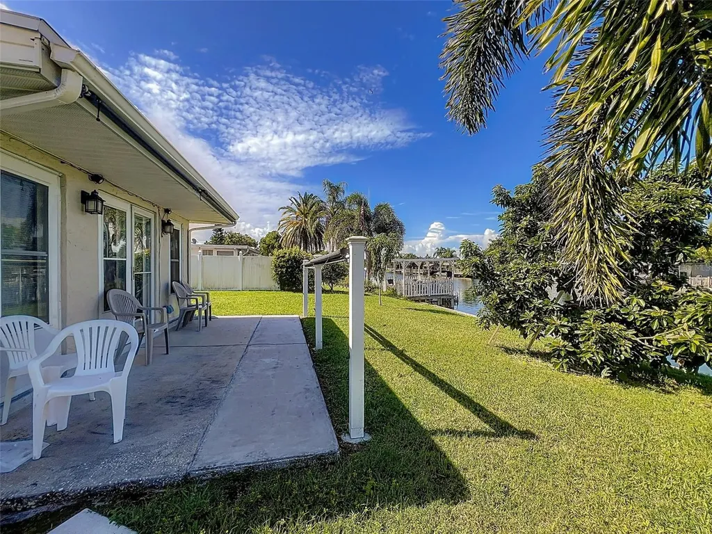 2349 Hama Drive Holiday FL 34691