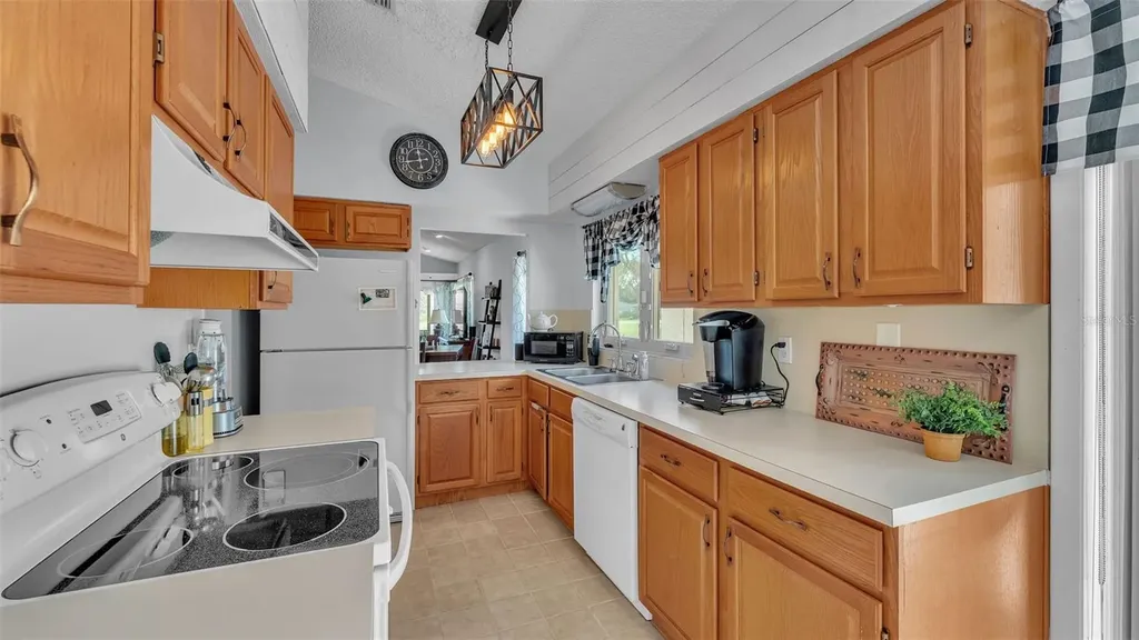 3025 Silverado Terrace Winter Haven FL 33884