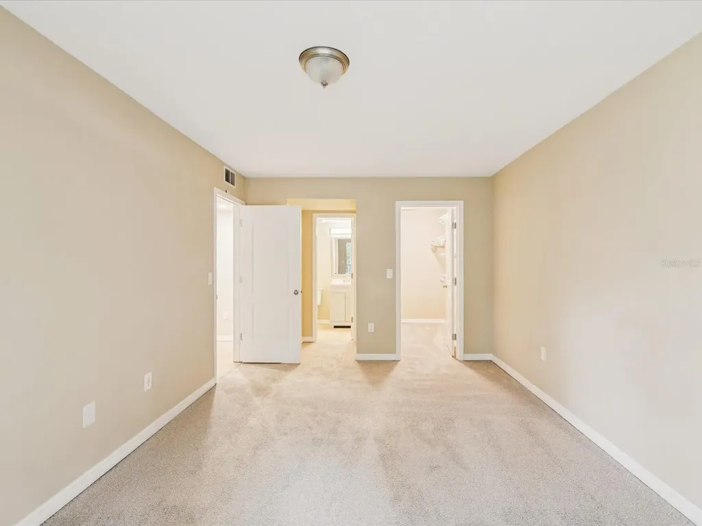 4805 Alt 19 Palm Harbor FL 34683
