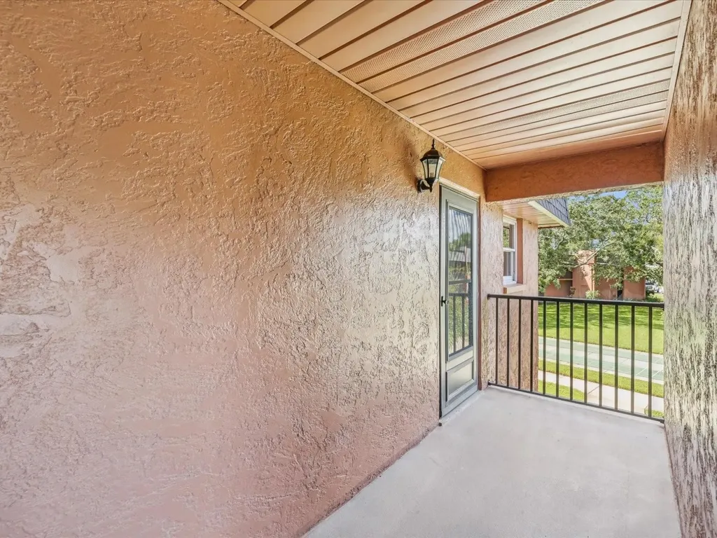 4805 Alt 19 Palm Harbor FL 34683