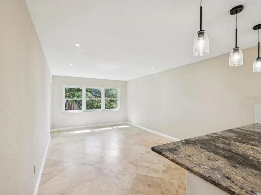 4805 Alt 19 Palm Harbor FL 34683