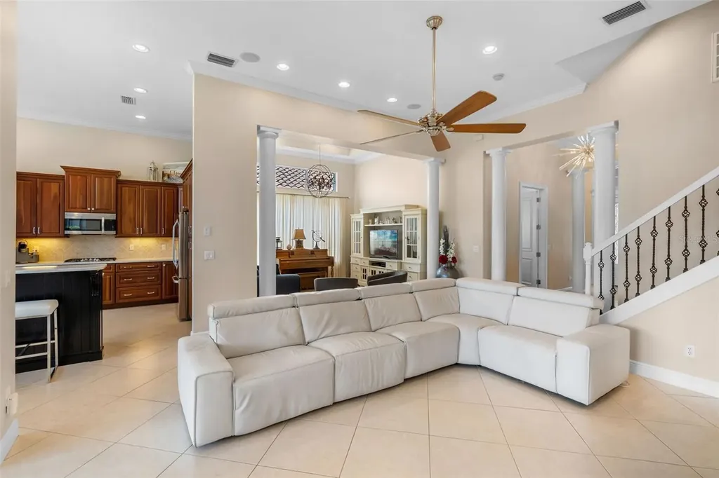 9326 San Jose Boulevard Howey In The Hills FL 34737
