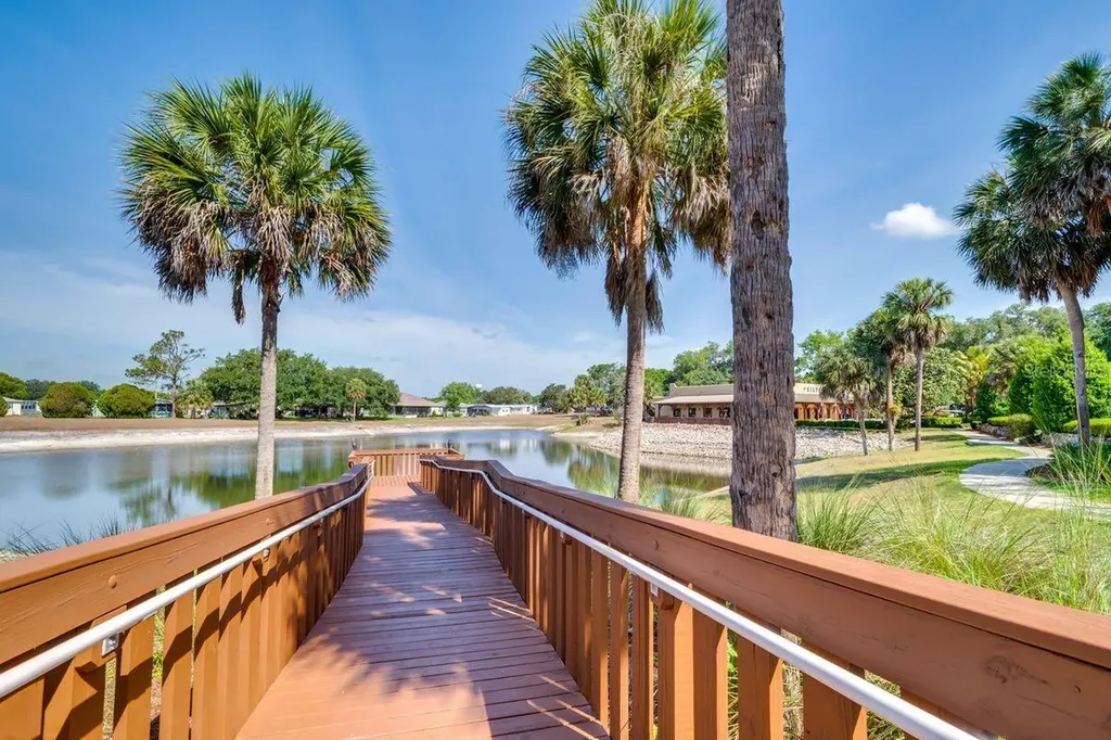 1224 Dustin Drive Lady Lake FL 32159