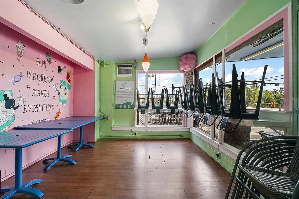 454 N Park Avenue Apopka FL 32712