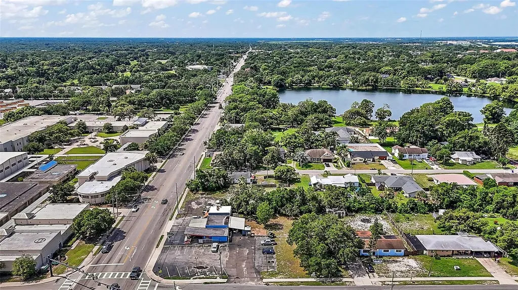 454 N Park Avenue Apopka FL 32712