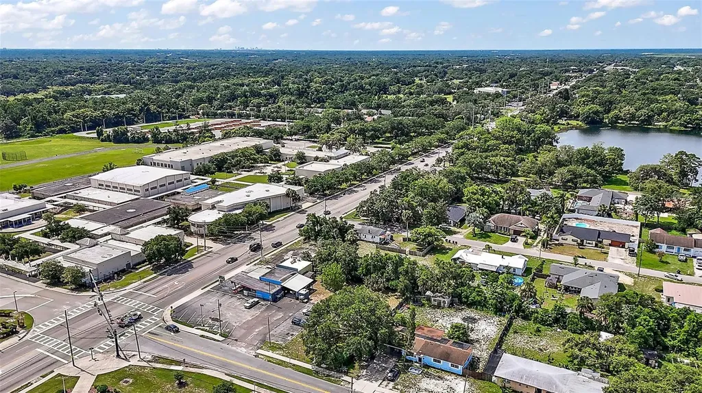 454 N Park Avenue Apopka FL 32712