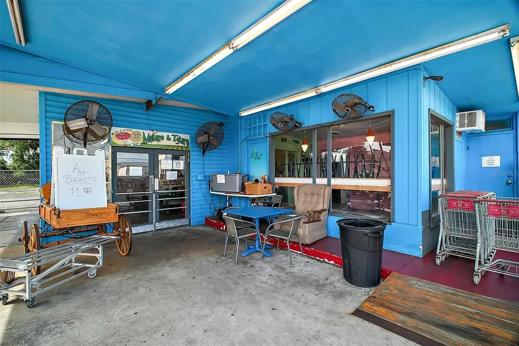 454 N Park Avenue Apopka FL 32712