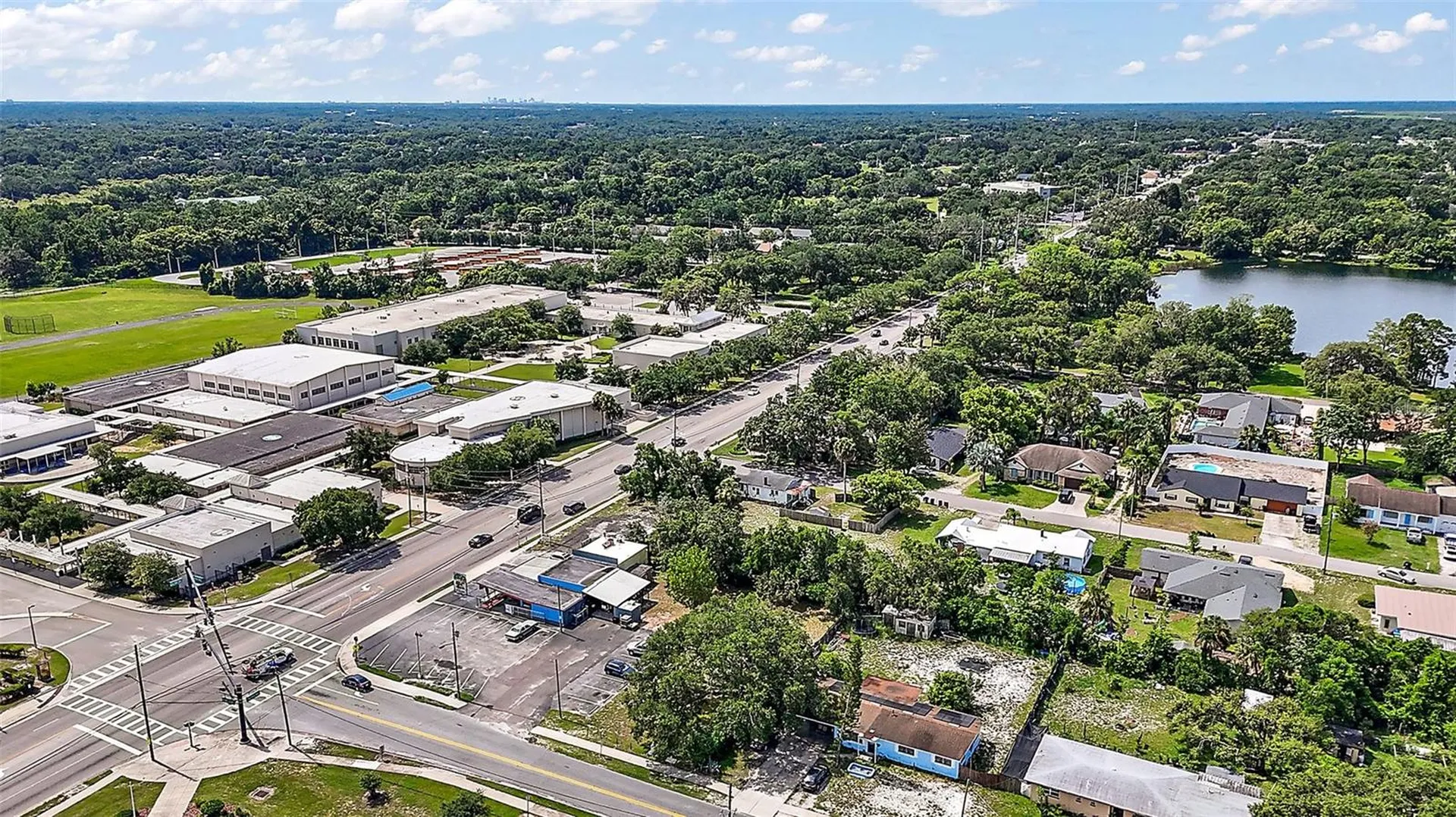 454 N Park Avenue Apopka FL 32712