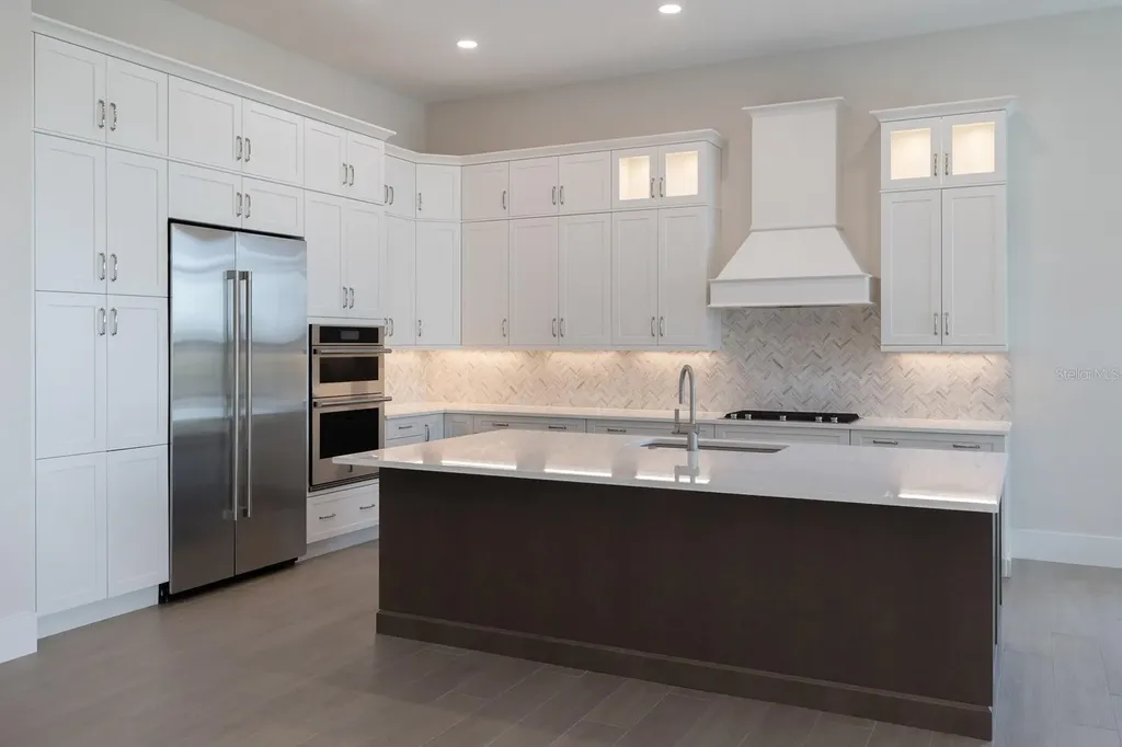 328 Blue Pearl Court Sarasota FL 34277
