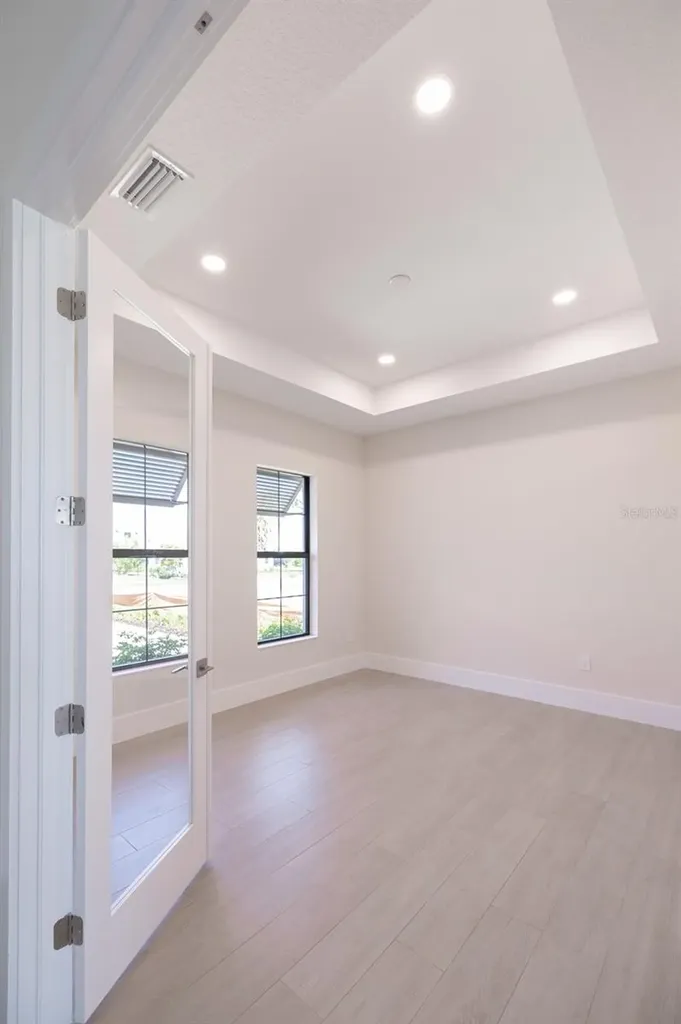 328 Blue Pearl Court Sarasota FL 34277
