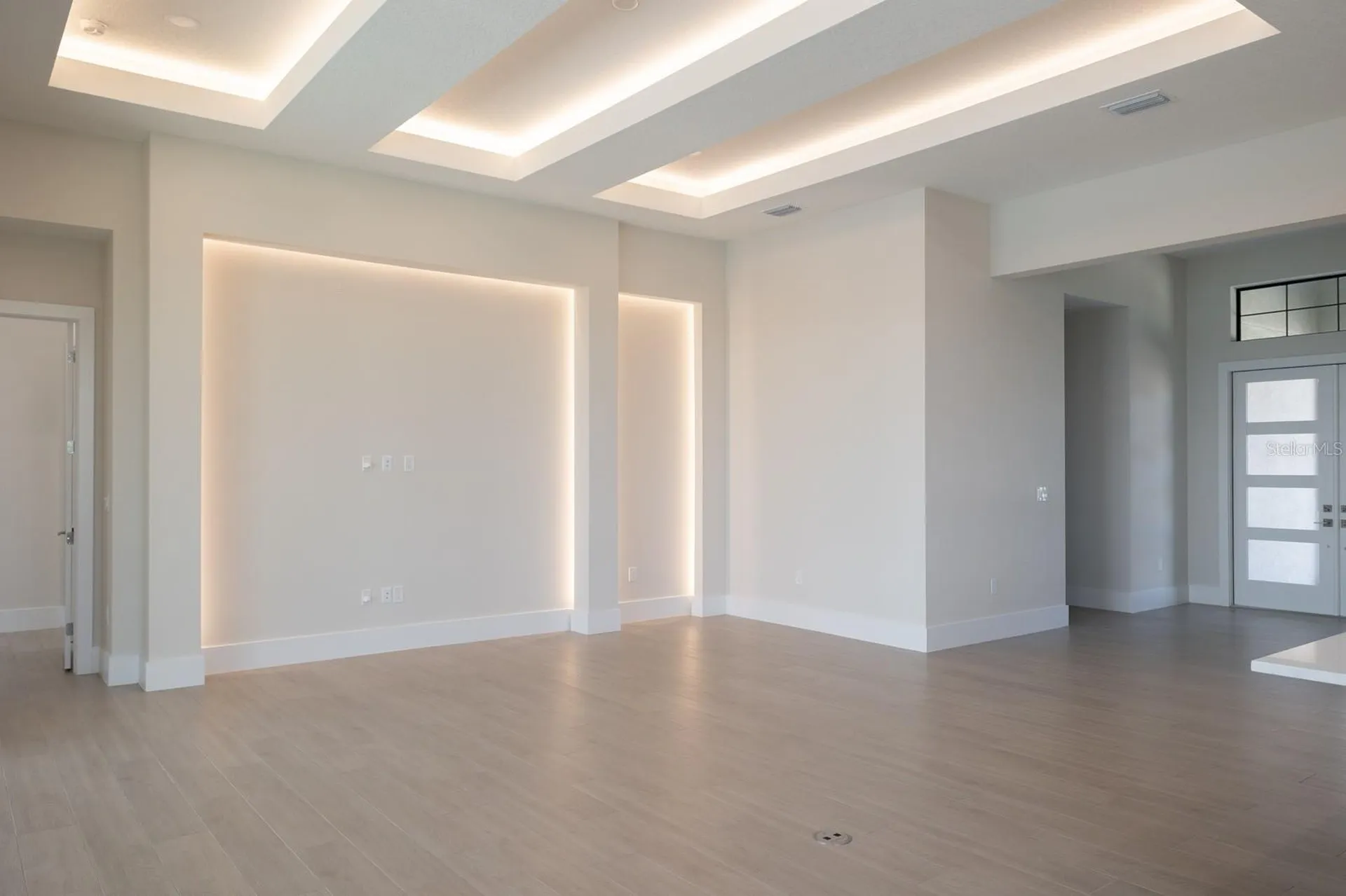 328 Blue Pearl Court Sarasota FL 34277
