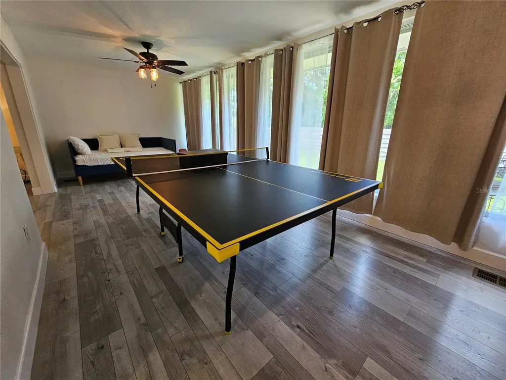 6442 Colonial Drive Sarasota FL 34231