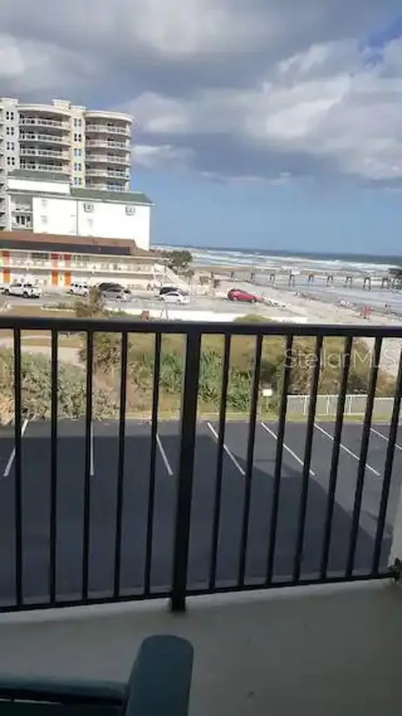 3727 S Atlantic Avenue Daytona Beach FL 32118