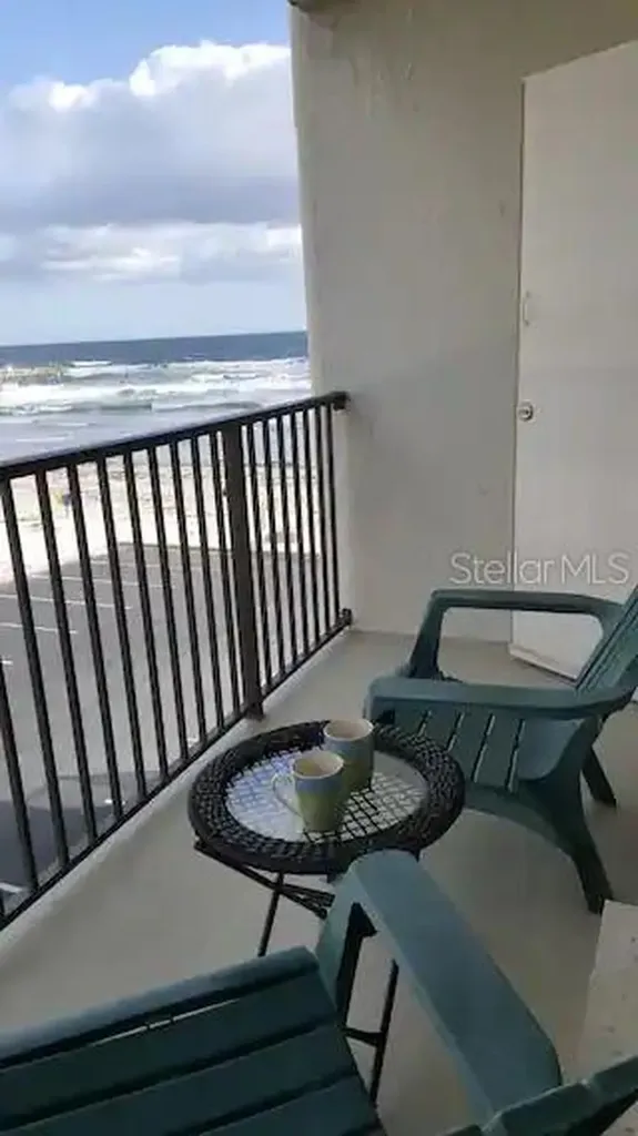 3727 S Atlantic Avenue Daytona Beach FL 32118